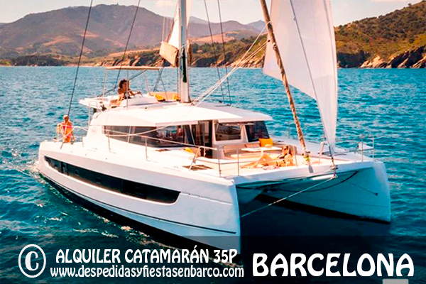 Alquiler barco, alquiler catamarán, fiestas en barco Barcelona, fiestas en Barco despedidas de Soltero, Alquiler catamarán despedidas de soltera, Team building barco Barcelona